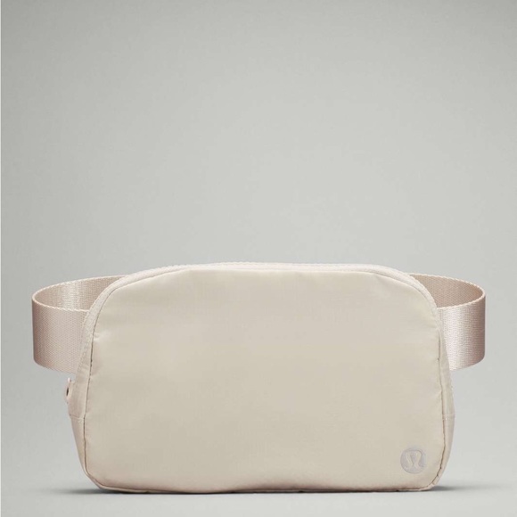 lululemon athletica Handbags - NWT Lululemon Everywhere Belt Bag Opal White